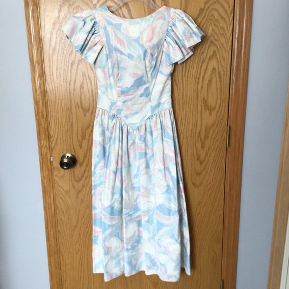 Custom made gown; pastel blue, pink, white, cream floral - Picture 3 of 10